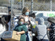 Брэд Питт поработал простым грузчиком