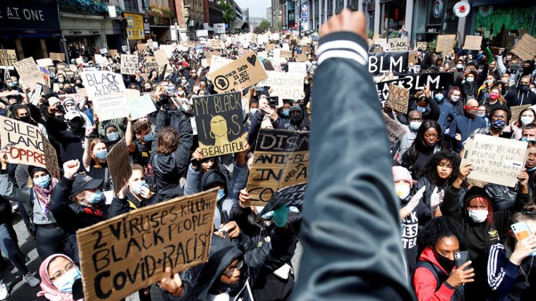 Впервые после BLM США накрыла огромная волна беспорядков и протестов