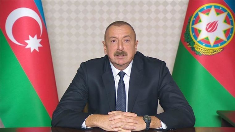 Азербайджан расценил соглашение о перемирии, как капитуляцию Армении в Карабахе