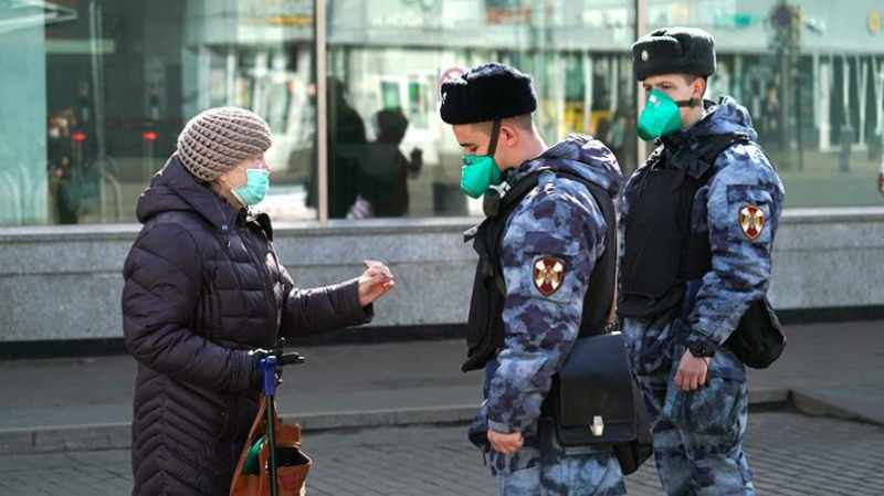 С 15 апреля в Москве ужесточаются меры по борьбе с коронавирусом 