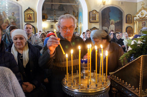 4 апреля 2020 года православная церковь отмечает праздник Похвала Пресвятой Богородицы