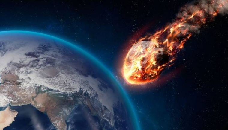 Фото летящего к Земли астероида OR2 1998 опубликовали ученые, опасен ли он для человечества