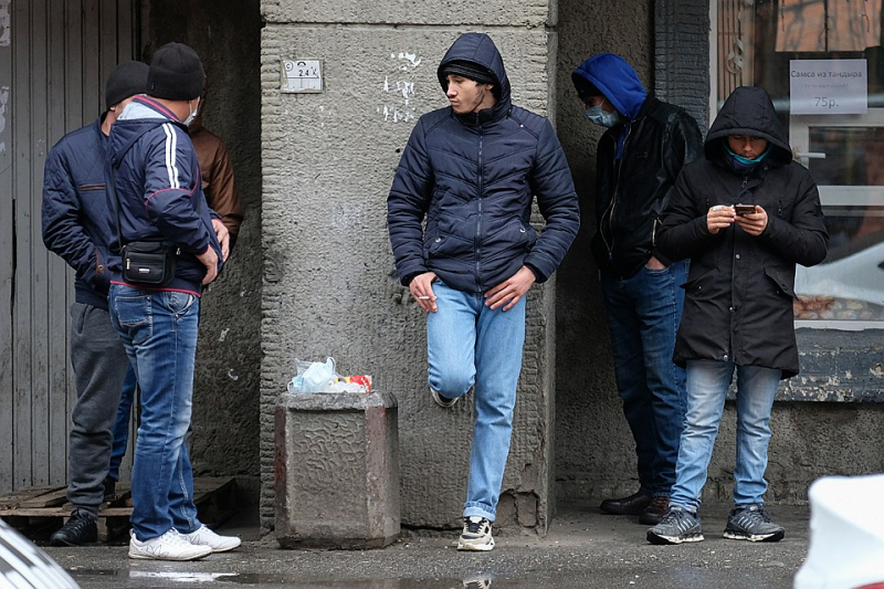 Мигранты остались без работы: уровень преступности в России может вырасти