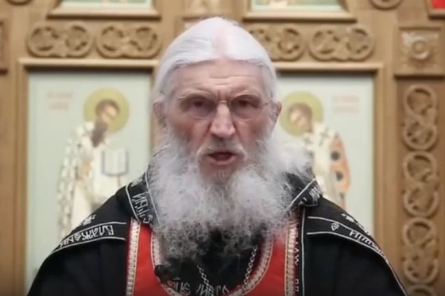 Экс-духовника депутата Поклонской лишили права проповедовать