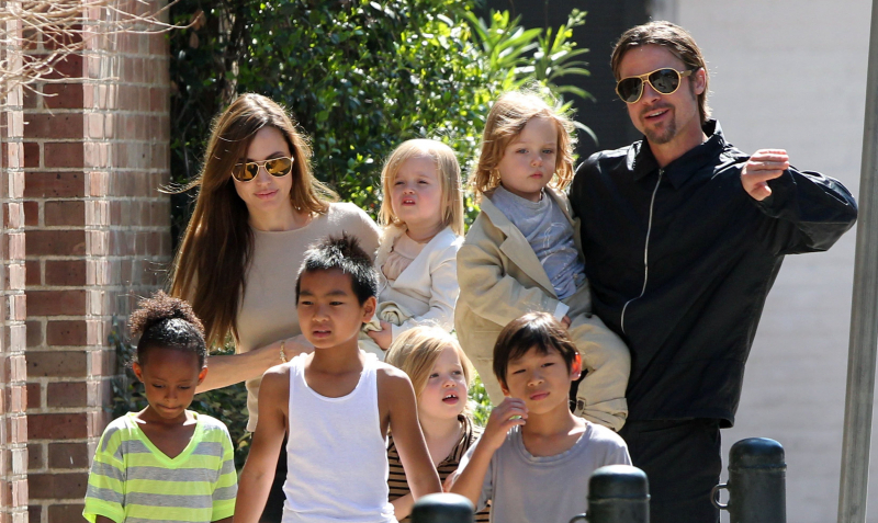 Анджелина Джоли и Брэд Питт готовятся окончательно развестись, в этом им помогут их дети
