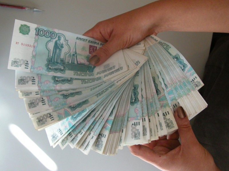 Каждому россиянину предложили выплатить по 50 тыс. рублей, правда или нет