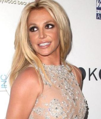 Бритни Спирс насильно держат дома и накачивают лекарствами?