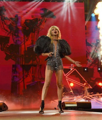 Певица Светлана Лобода попала в больницу в Москве