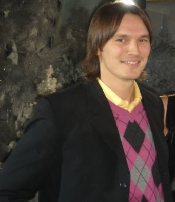 Секс-символ 90-х Влад Сташевский вернется на ТВ после долгого перерыва