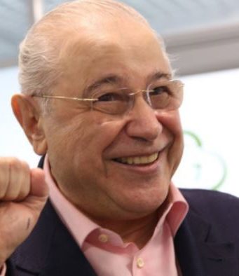 СМИ: Петросян госпитализирован с подозрением на COVID-19