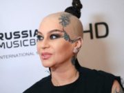 За что Наргиз винит себя после смерти отца