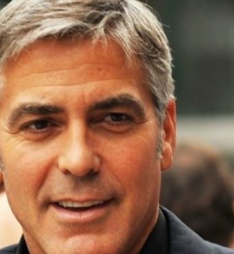 Джордж Клуни рассказал о коварном розыгрыше Брэда Питта