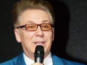 Телеведущий Березин рассказал, как попал под колеса такси