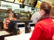 В каких ТЦ запланировано открытие Макдональдса во Владивостоке