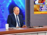 Путин предложил свой вариант годом чего объявить 2021