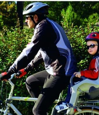 Как оборудовать велосипед родителя для поездок с ребёнком?