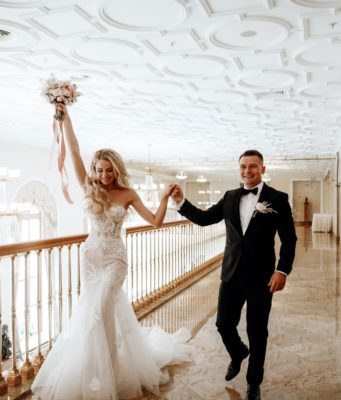 Свадьба: довериться организатору или всё сделать самим?