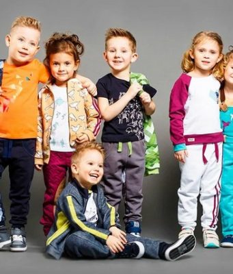 Почему мамы всё чаще выбирают трикотажную одежду для детей?