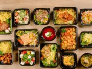 Варианты комплексных обедов для заказа в офис в Москве