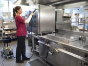 Преимущества уборки ресторана клининговой компанией