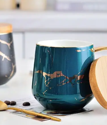 Дизайнерские чашки из корейского фарфора: их преимущества