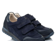 Кроссовки для детей: какими качествами должны обладать