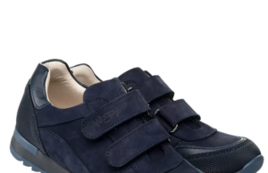 Кроссовки для детей: какими качествами должны обладать