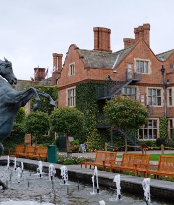 Колледж Королевы Этельбурги: в чем его преимущества