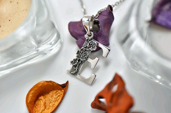 Кастомные украшения: кому подходят?