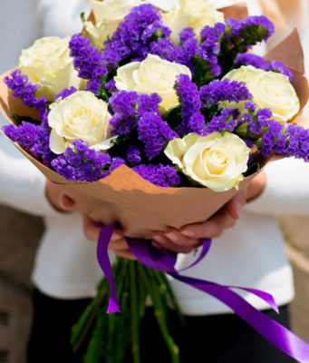 Цветы с доставкой: советы по выбору букета