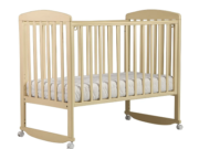 Выбираем детскую кроватку: советы и рекомендации