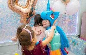 Детский праздник: преимущества детского лофта