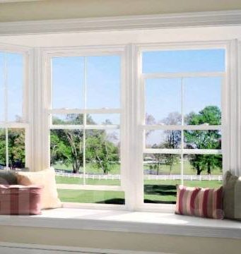 Пластиковые окна и двери, жалюзи и ролонные шторы: где заказать в Днепре