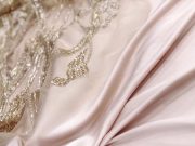 Какой должна быть ткань для создания вечерних платьев