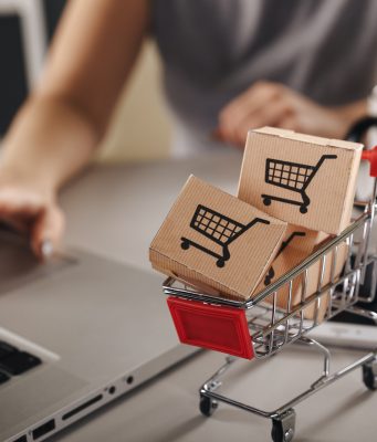 Помощь при доставке товаров для интернет-магазинов