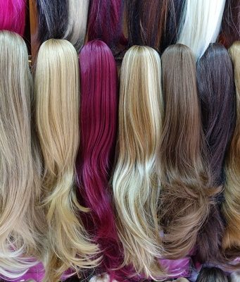 Как подобрать волосы для париков и наращивания