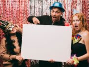 Аренда фотобудки: как организовать необычное и веселое развлечение на празднике