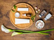 Увлажнение и питание кожи лица: современные средства и процедуры для поддержания здоровья