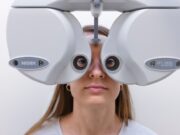 Лазерная коррекция зрения: плюсы и минусы, этапы операции и период восстановления