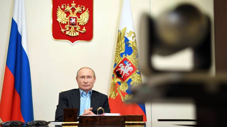 После кадровой перестановки в правительстве России на одного вице-премьера стало больше