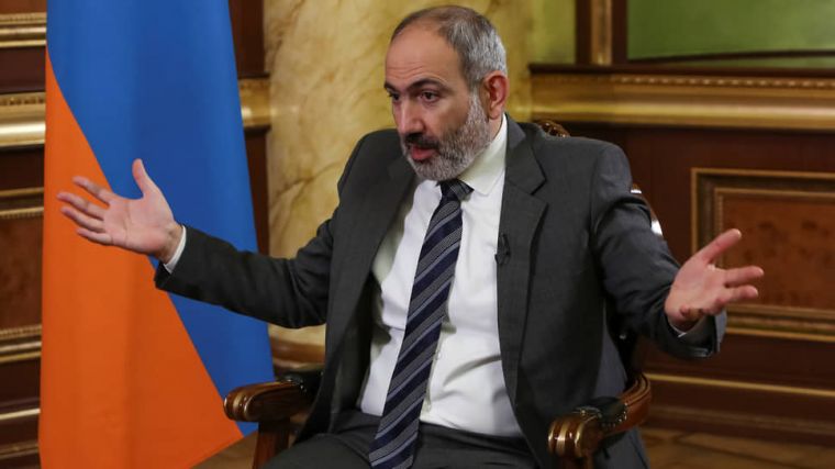 Премьер-министр Армении Никол Пашинян не планирует уходить в отставку