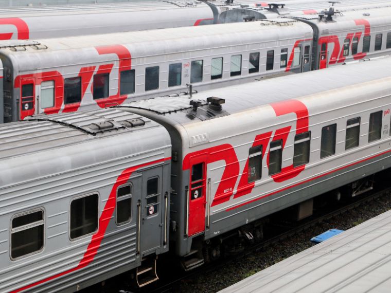 Отмена поездов РЖД: пандемия COVID-19 вынуждает компанию сократить количество поездов