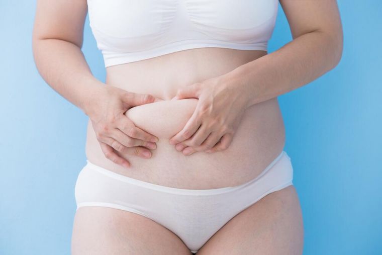 Причины, по которым женщины после 30 чаще всего набирают вес