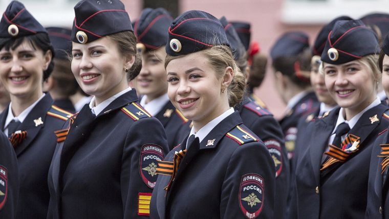 Красивые открытки и анимация, в День полиции 10 ноября, для ваших друзей и близких