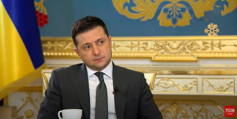 Зеленский заговорил о возможном референдуме по Донбассу и Крыму: "Точно буду советоваться"